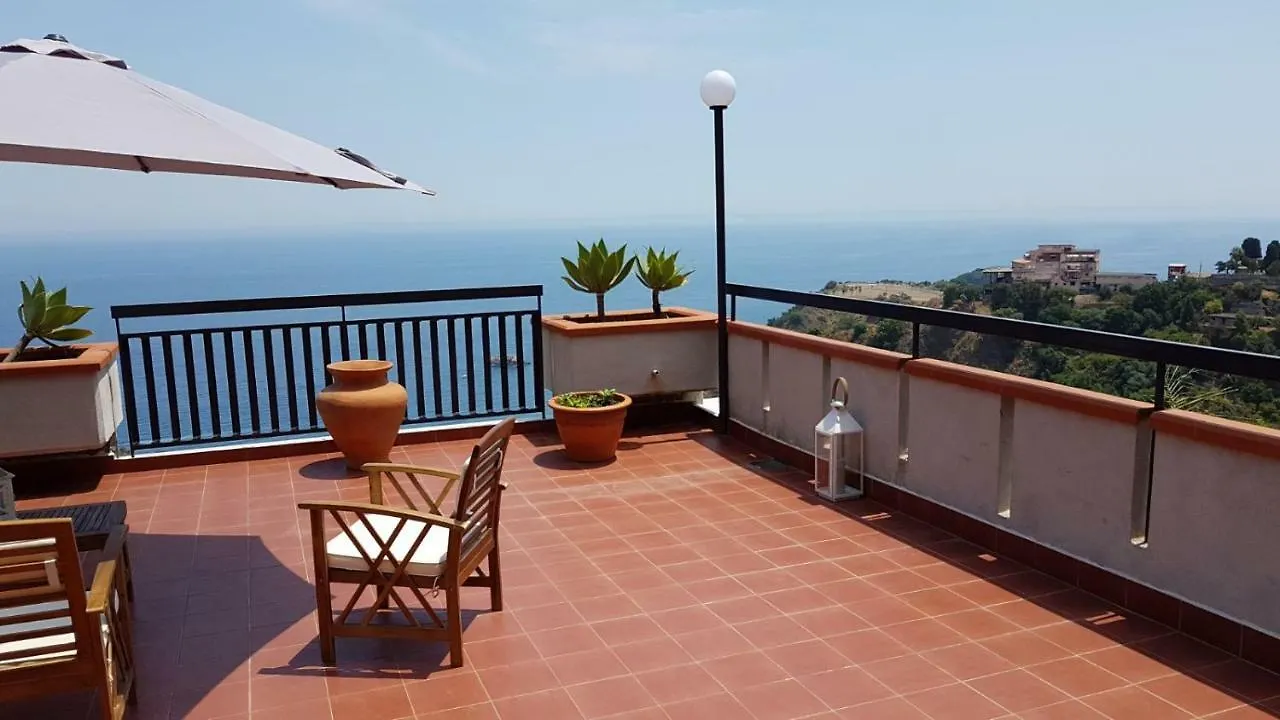Elisa'S House Apartment Taormina 0*,
